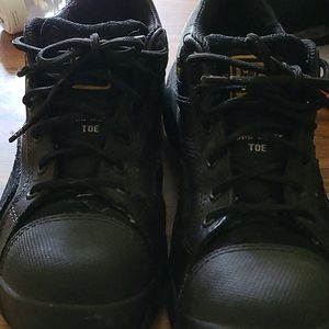 Caterpillar composite toe shoes